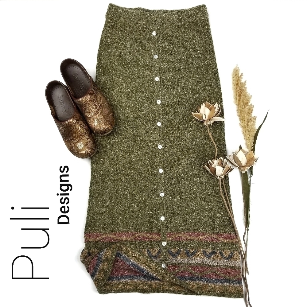 Puli Designs Boho Green Wool Blend Button Detail Skirt S /M